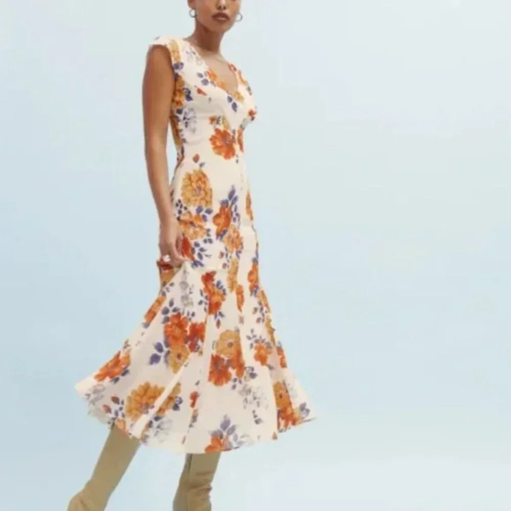Reformation Baden Dress in Hari - Picture 3 of 12